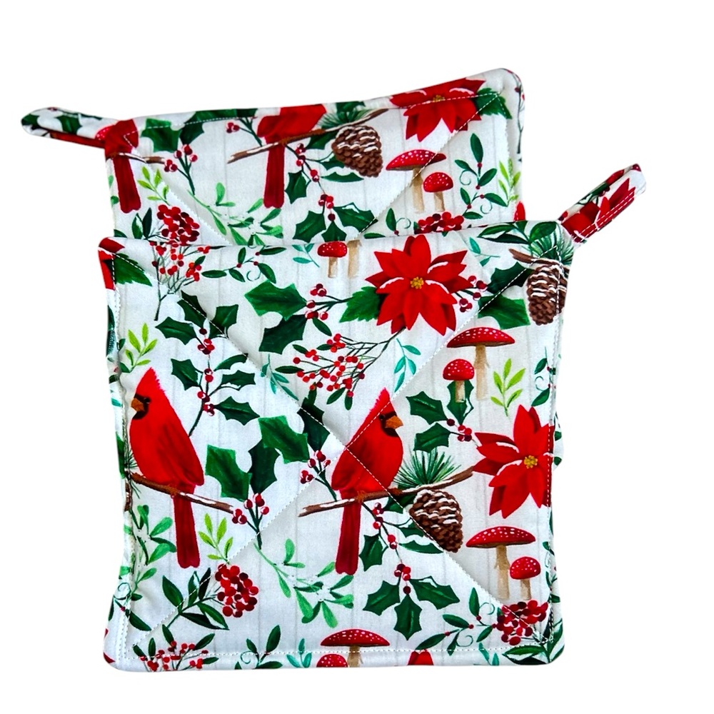 Hand Crafted Colorful Red Cardinals Themed Fabric Pot Holders or Hot Mats Trivet - Picture 3 of 10